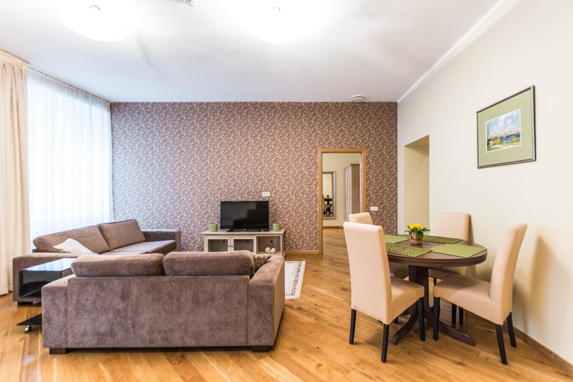 Riga Lux Apartments - Ernesta, Free Parking 외부 사진