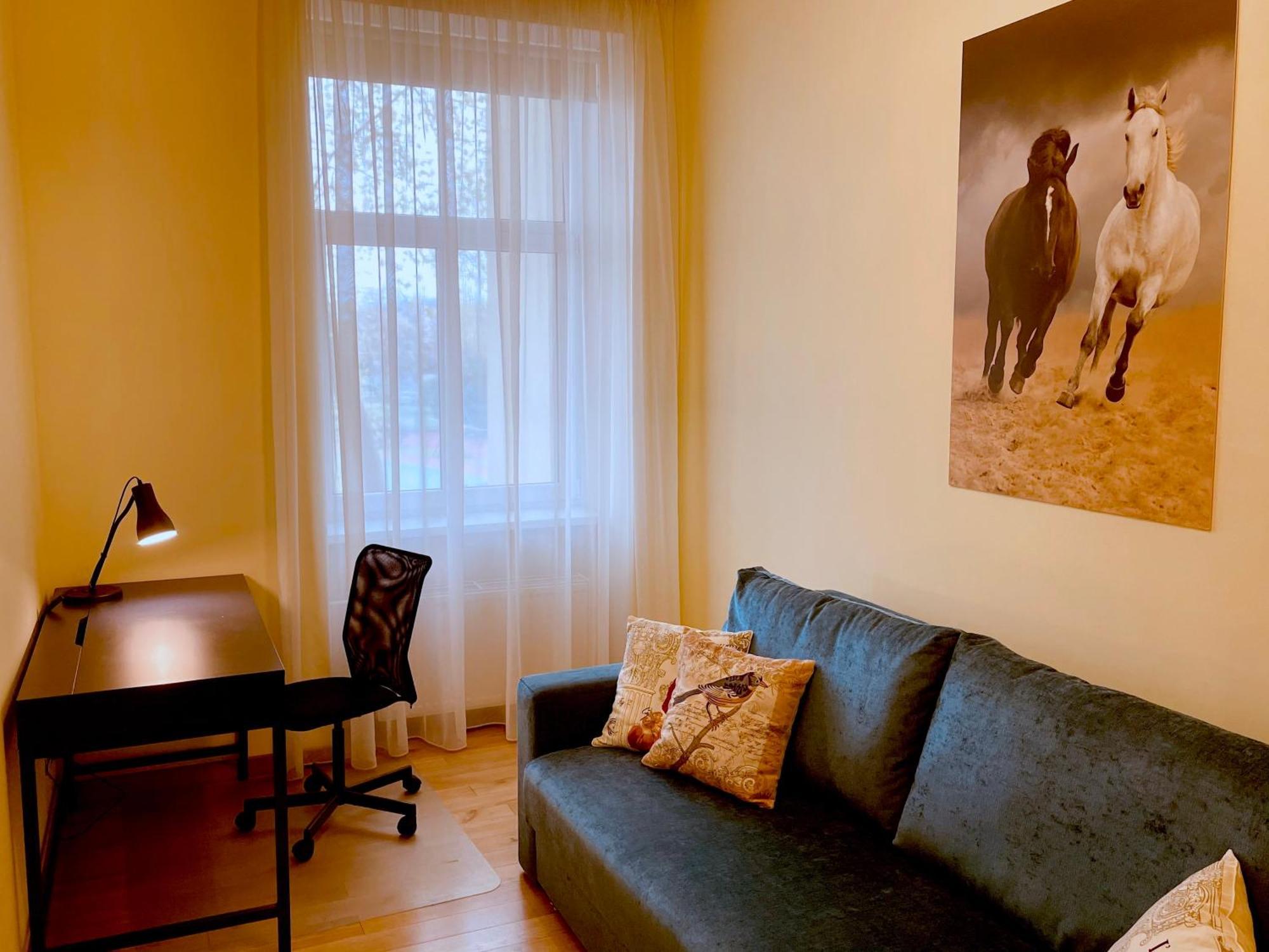 Riga Lux Apartments - Ernesta, Free Parking 객실 사진