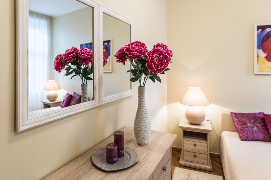 Riga Lux Apartments - Ernesta, Free Parking 외부 사진