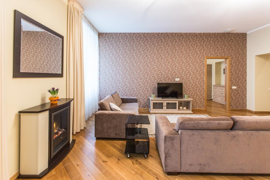 Riga Lux Apartments - Ernesta, Free Parking 외부 사진